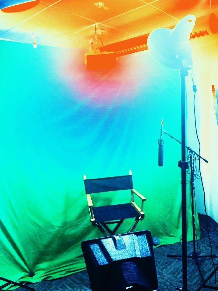 Photo showing TV studio with greenscreen