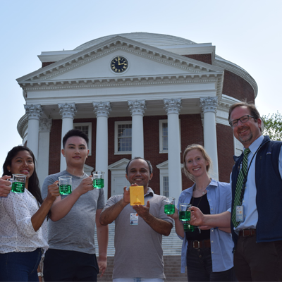 Moore Lab Green Lab photo in front Rotundan fron t