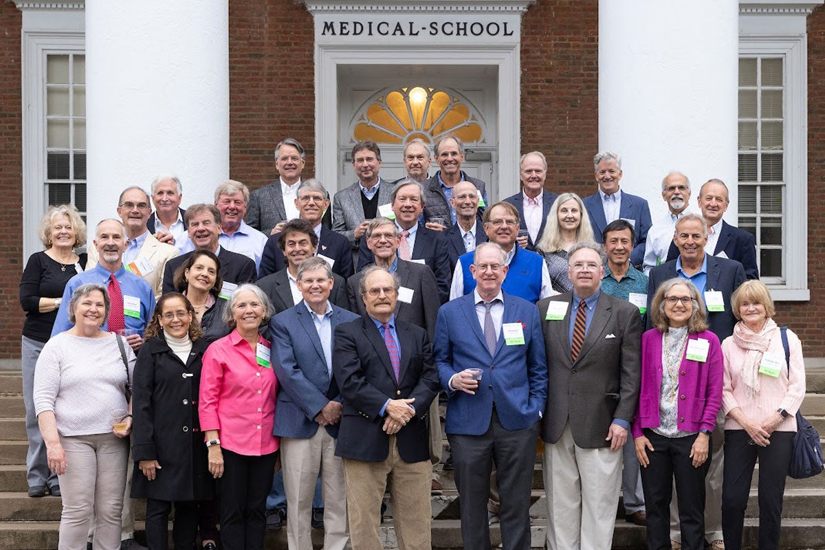 2023 Medical Alumni Reunion Group shot 