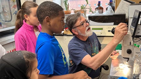 Venable Elementary Students Dive into the World of Science at UVA School of Medicine