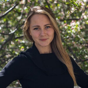 Dasha Tyshlek, UVA alumna and founder of Strat-Craft, hosts the Biomedical Frontiers podcast.
