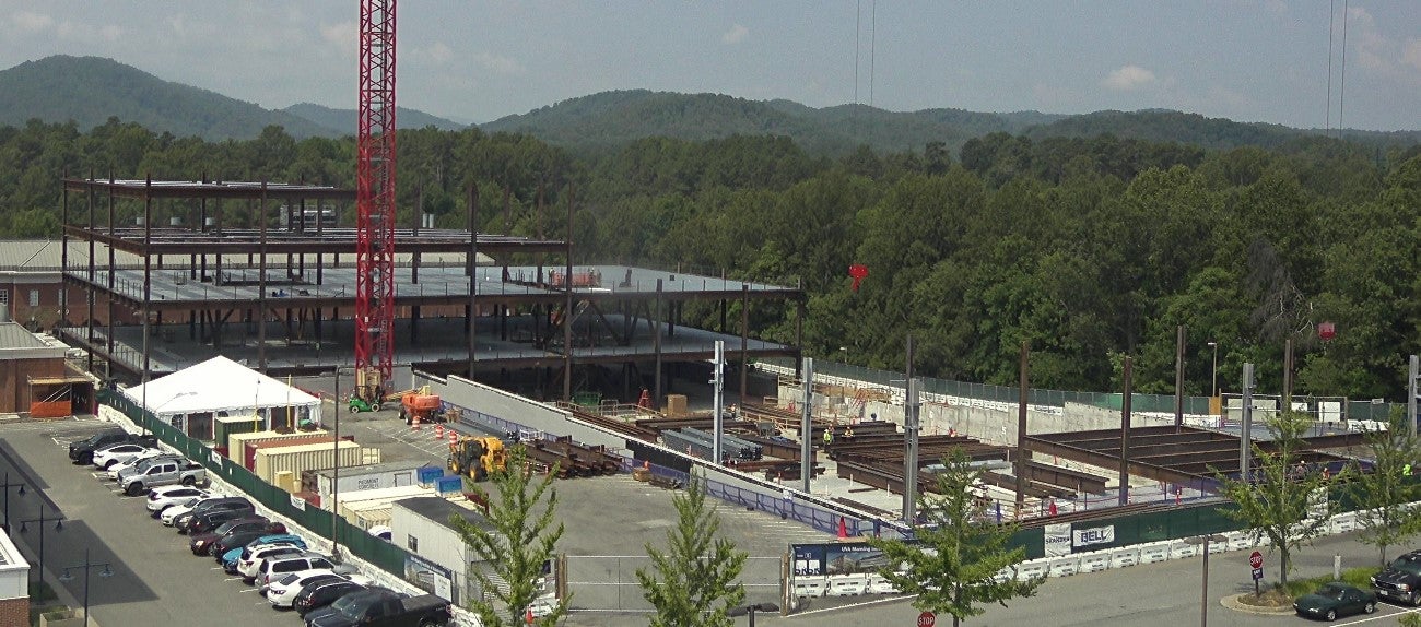 The South Tower steel and decking are as high as the 4th floor, while the North Tower steel is just above the 1st floor of the building. (Photo by Blythe Shannon)